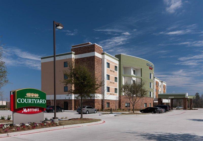 فندق Courtyard By Marriott Houston North/Shenandoah ذا وودلاندس المظهر الخارجي الصورة