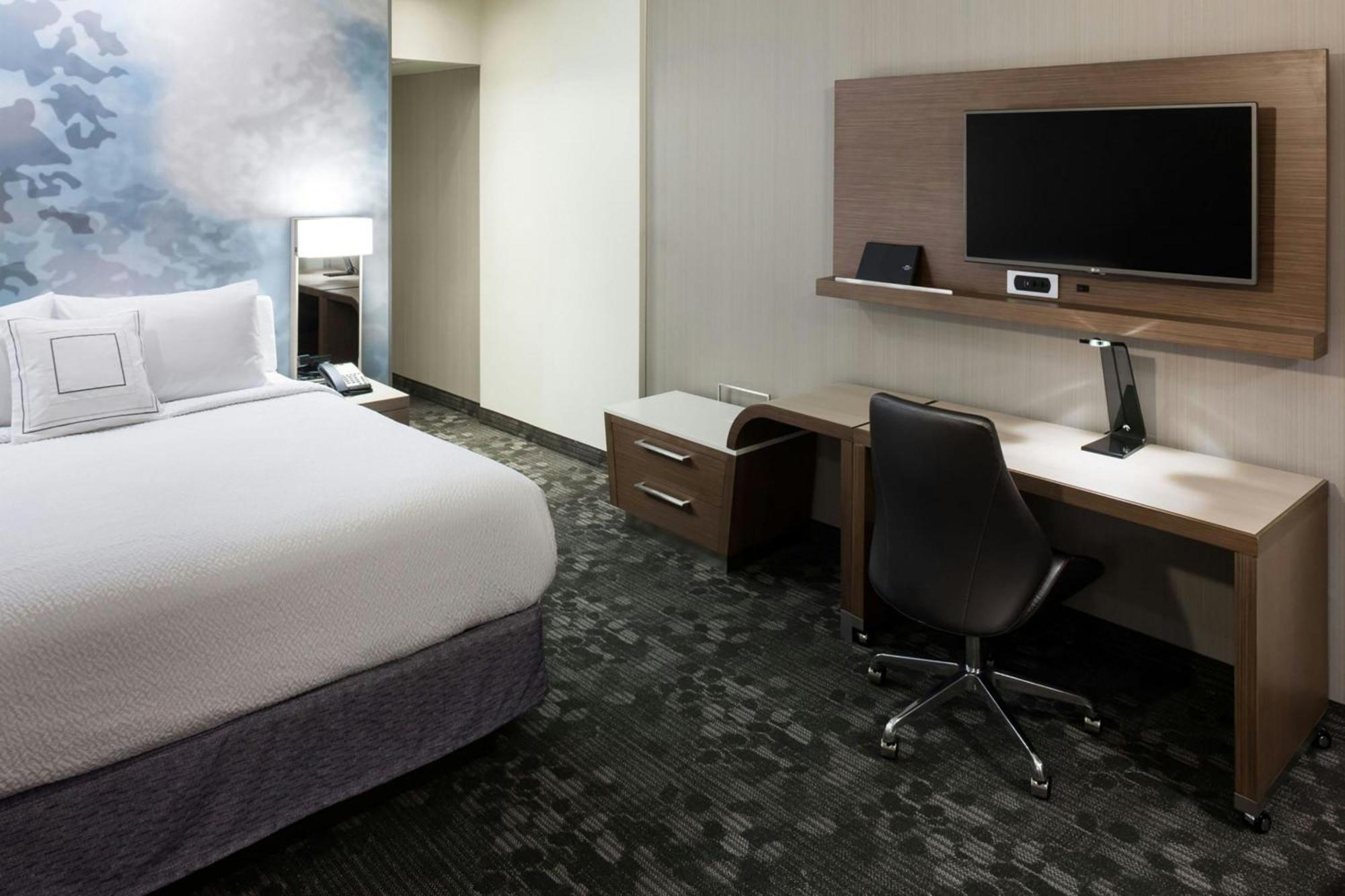 فندق Courtyard By Marriott Houston North/Shenandoah ذا وودلاندس المظهر الخارجي الصورة